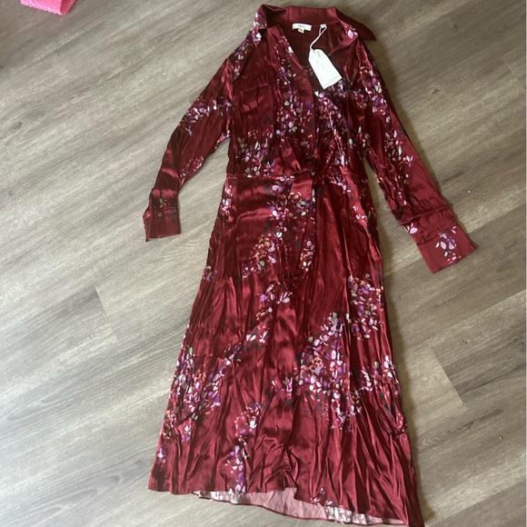 NWT Vince forsythia dress ✨ Flawless condition ♥️ - Picture 9 of 9